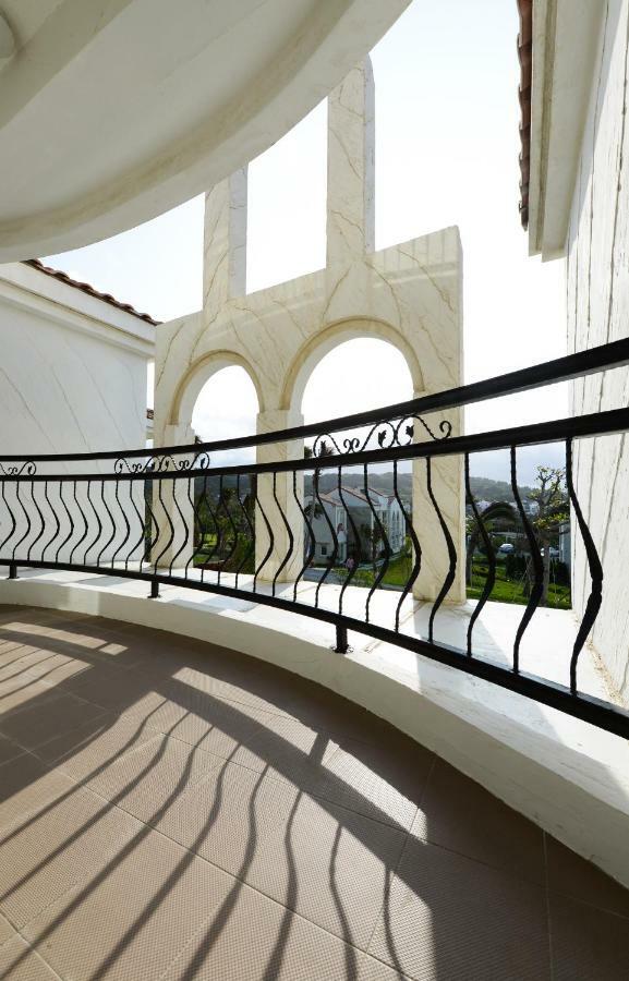 Coastal Lighting Villa Shanjiao Екстер'єр фото